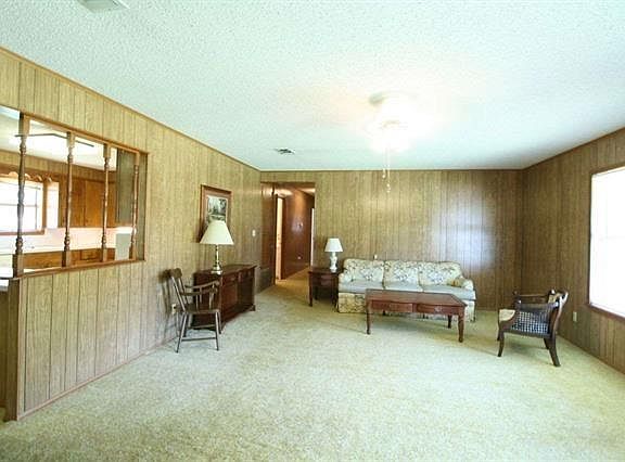2nd image of 143 County Road 3030