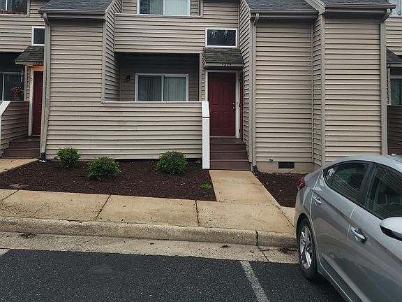 2nd image of 1394 Bradley Dr