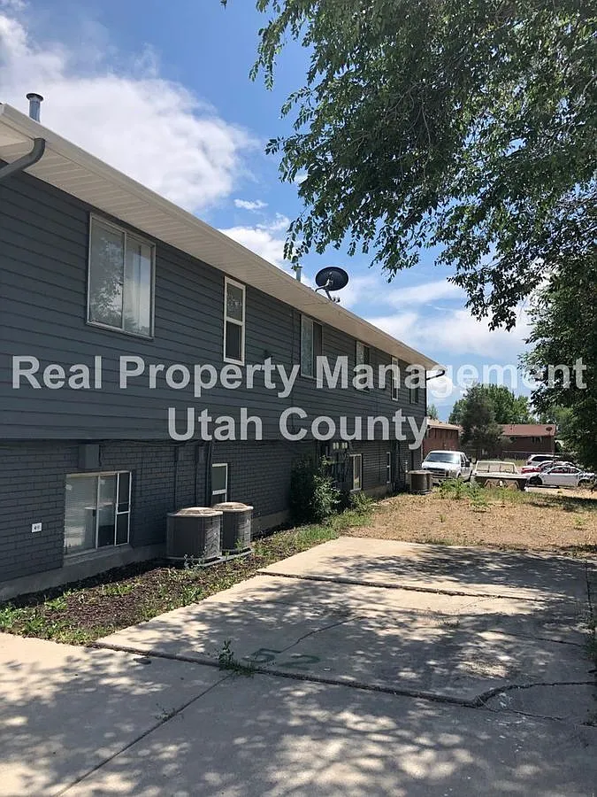 Recently Remodeled 4-Plex Unit — Photo 4