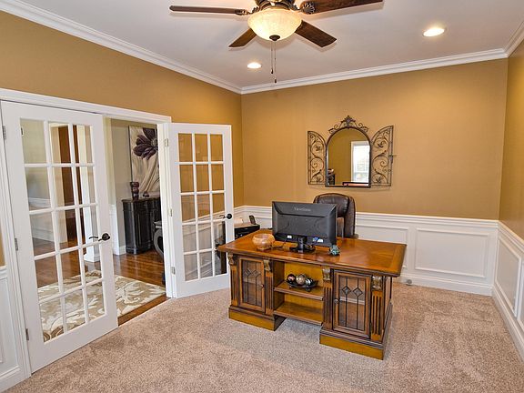 4th image of 1866 Willow Lake Dr