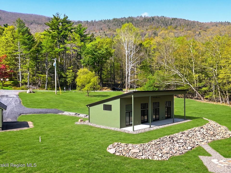 1st image of 349 High Point Mountain Road