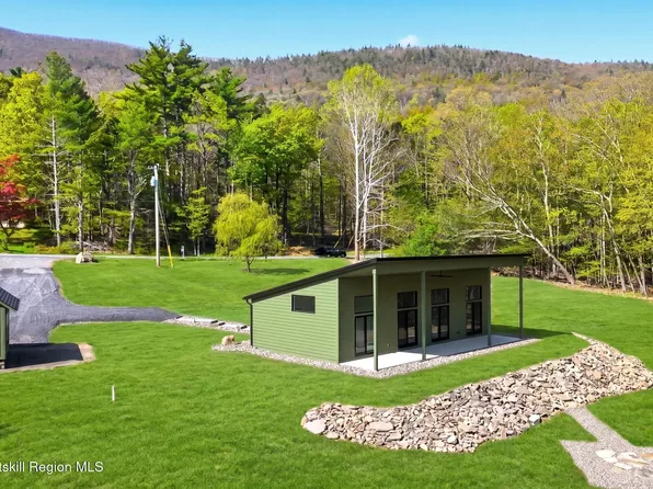 349 High Point Mountain Road, West Shokan, NY 12494