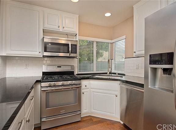 4th image of 15553 Kernvale Ave
