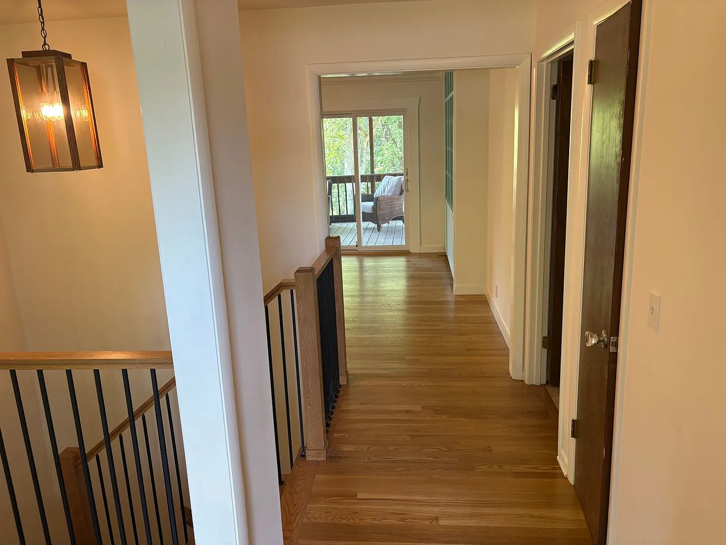 Charming Rolling River Estates Home — Photo 3