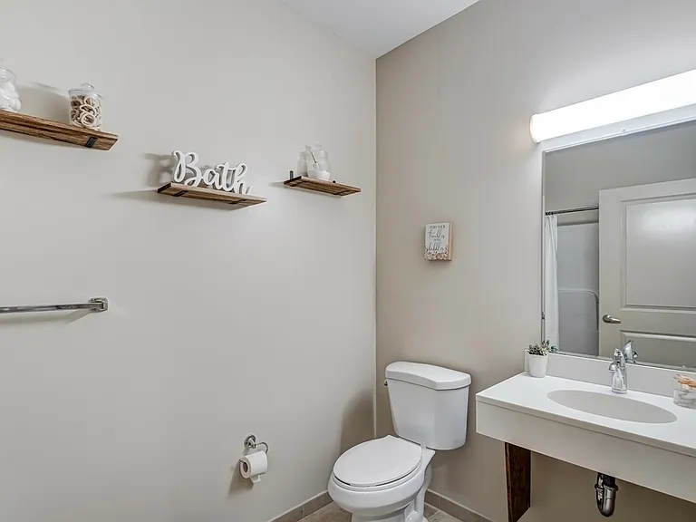 A fresh space built for comfort and ease.