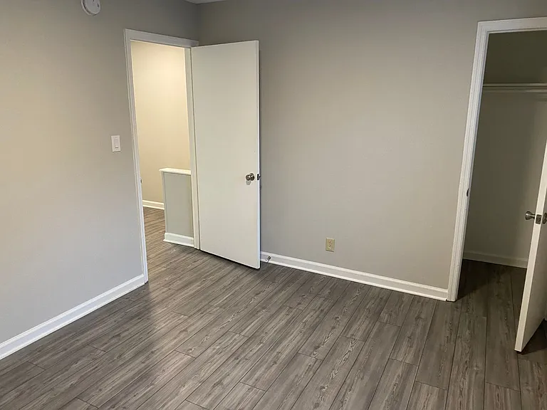 151 Edgewood Dr — Photo 19