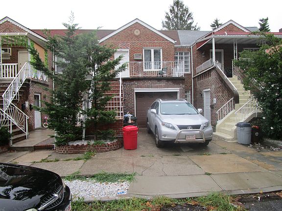 2nd image of 2315 E 28th St