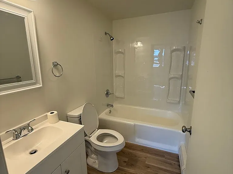 3688 Laurence Rd — Photo 4
