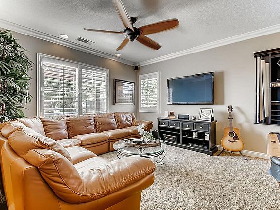 4th image of 23595 Wilmington Ct