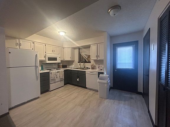 3rd image of 68 Oberlin St APT 9