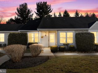 337 Thornwood Dr, Mount Laurel, NJ 08054