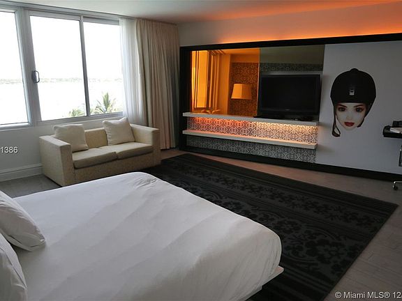 2nd image of 1100 West Ave #618