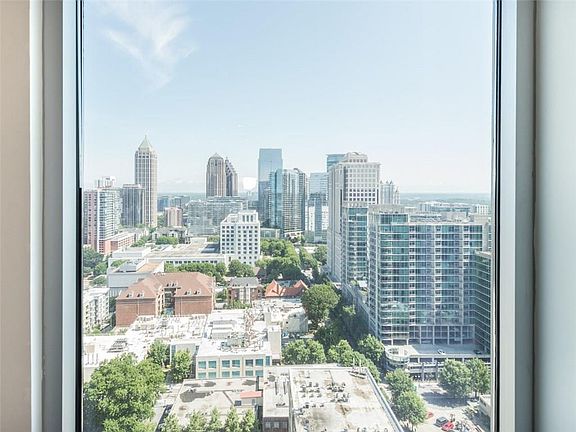 2nd image of 860 Peachtree St NE