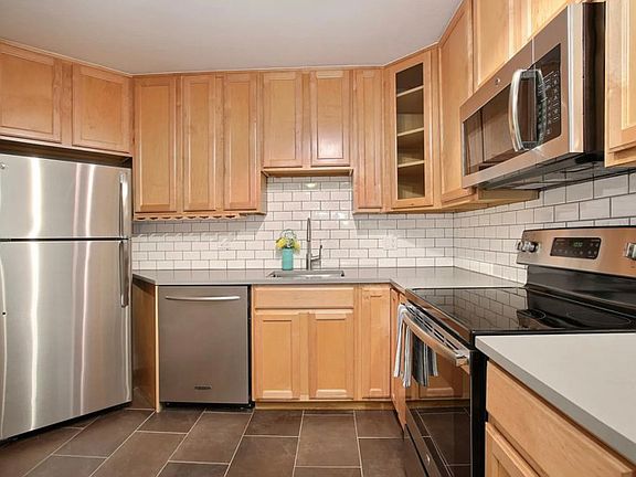 5th image of 550 E 12th Ave APT 309