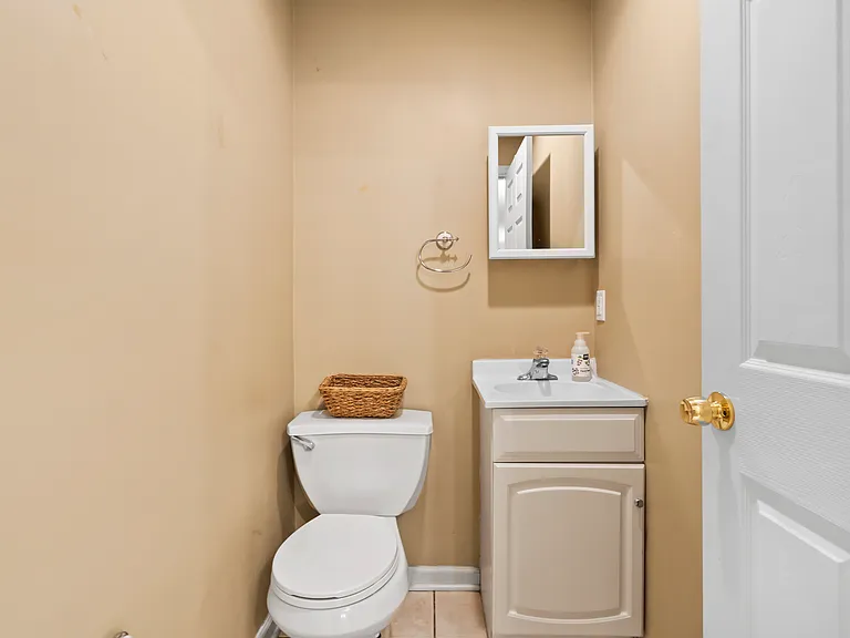 1129 N Orianna St — Photo 33
