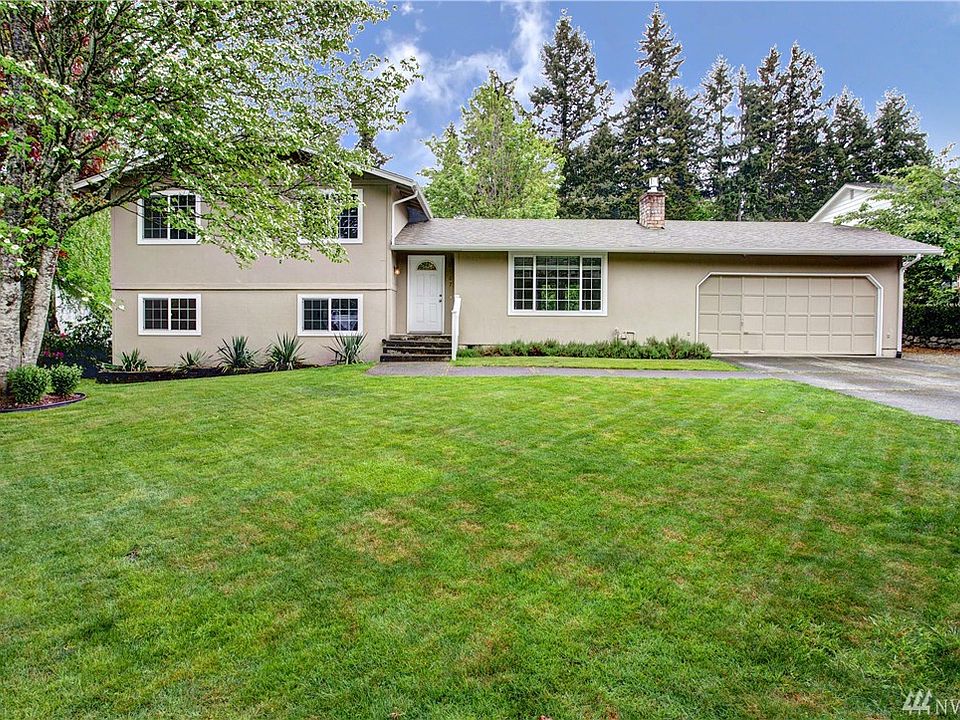 1st image of 8907 118th St E