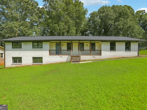 4130 Windrock Dr, Ellenwood, GA 30294