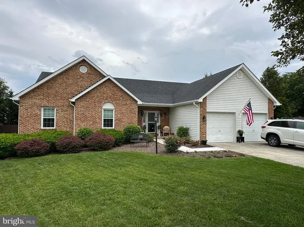 115 Steeplechase Ln, Winchester, VA 22602