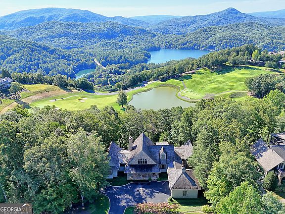 2nd image of 215 Grey Fox Trl