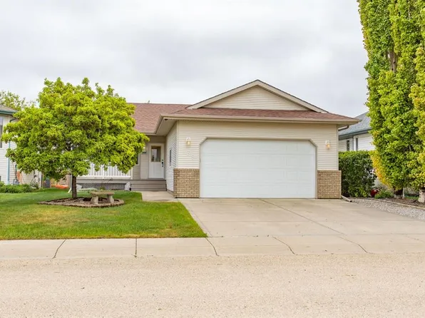 189 S Lampard Cres, Red Deer, AB T4R 2W6