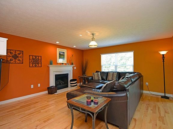 5th image of 6131 Driftwood Ct