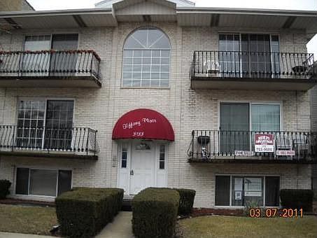 1st image of 3133 S Harlem Ave APT 1S