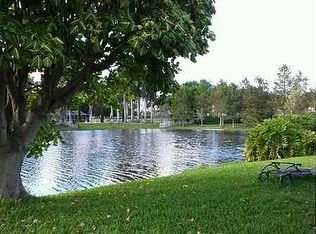 1378 NW 192nd Ln, Hollywood, FL 33029