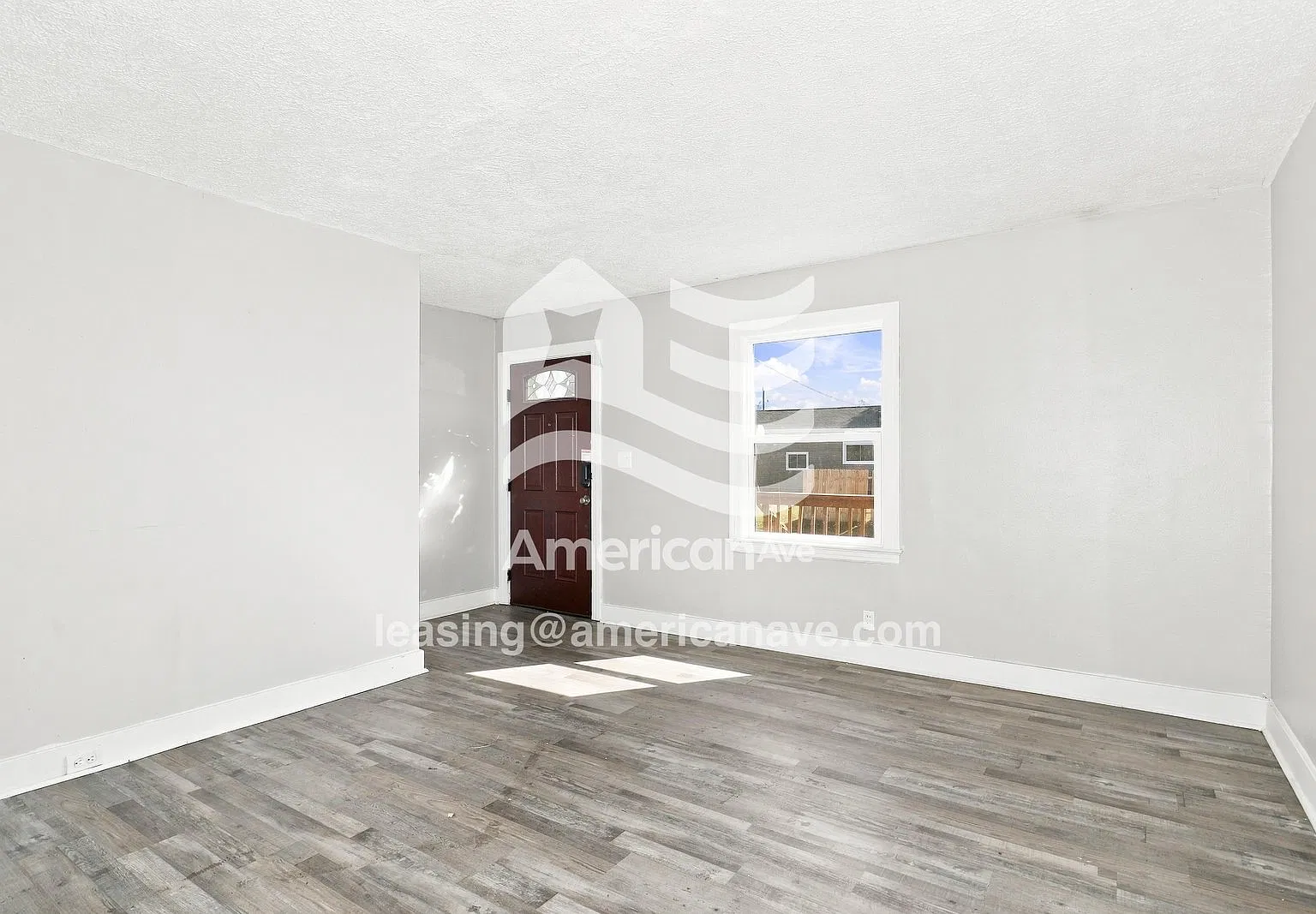 4 bed, 1.0 bath, 1199 sqft, $1,247 — Photo 3