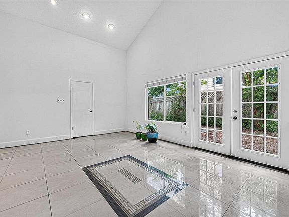 2nd image of 12706 Braewood Glen Ln