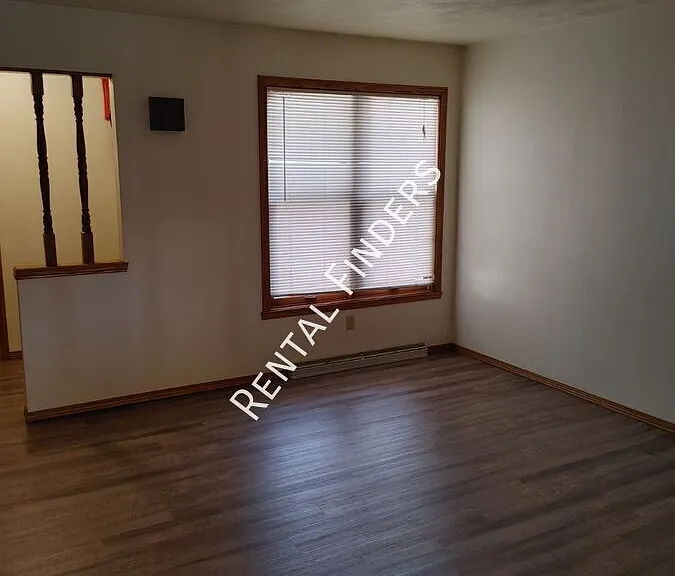 600 S Westland Dr #B — Photo 4