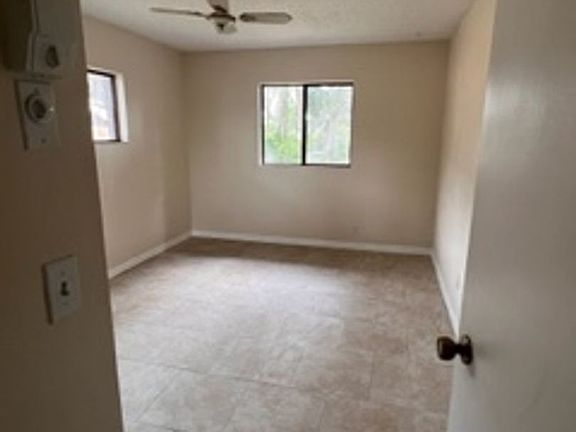 4th image of 5468 W Bayshore Dr