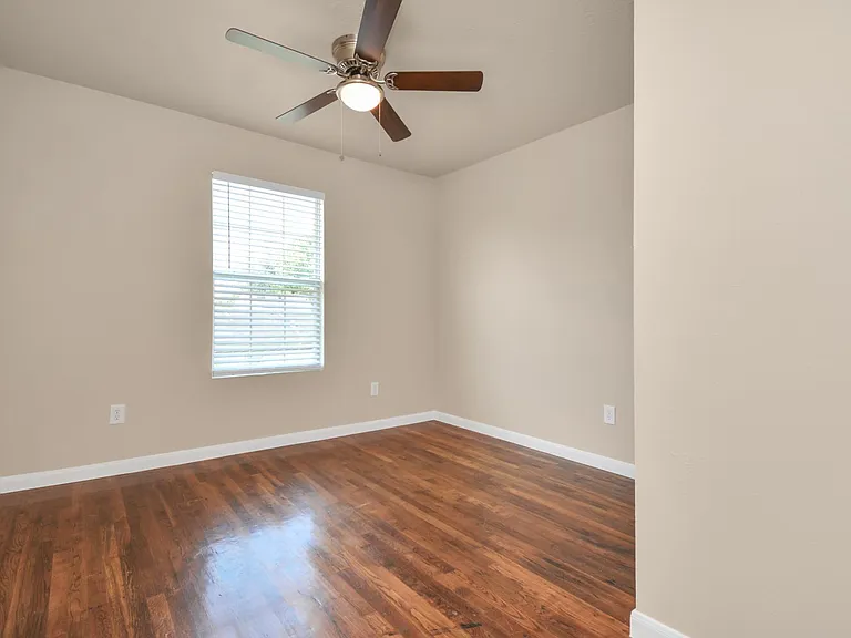 500 W Pitts Ave #104 — Photo 17