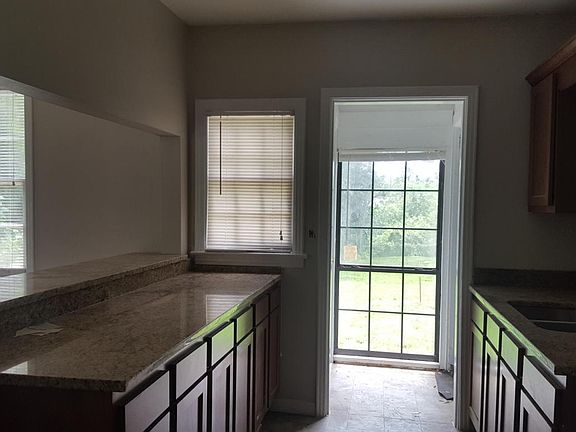 5th image of 1232 Lake Forest Blvd