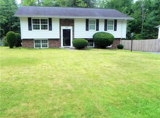 925 Beechwood Dr, Meadville, PA 16335