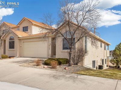 114 Luxury Ln, Colorado Springs, CO, 80921