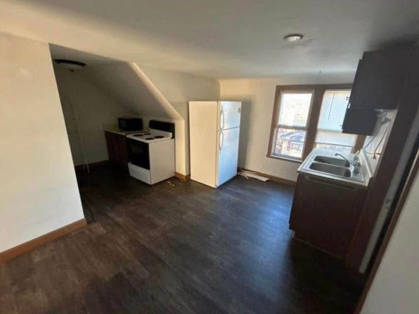 12801-2889 W Beloit Rd