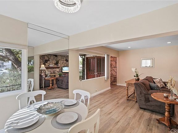 4th image of 5648 Irvine Ave