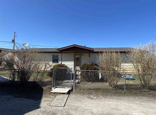 305 Susie Ave, Diamondville, WY 83116