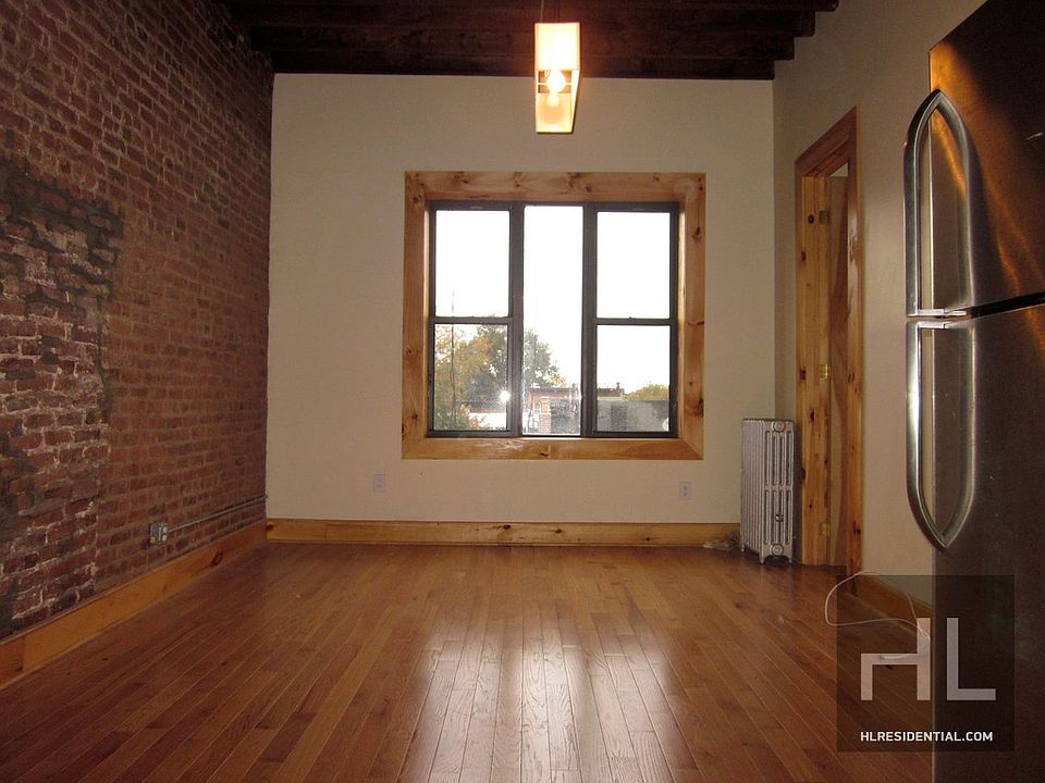 1st image of 246 Bainbridge St APT 7