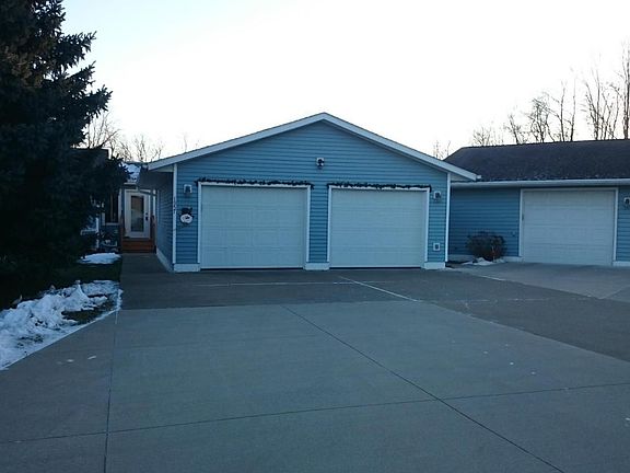 2nd image of 1957 Valley Acre Dr