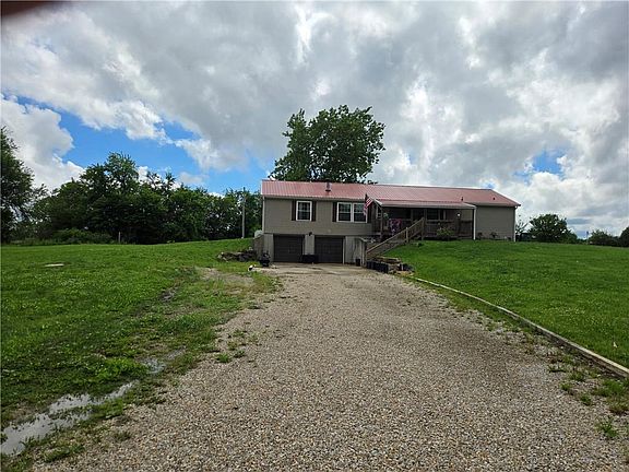 5th image of 22812 S Valley Rd