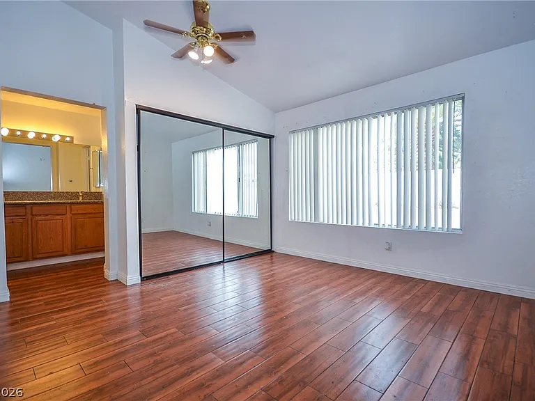 6762 Shelter Ln — Photo 17