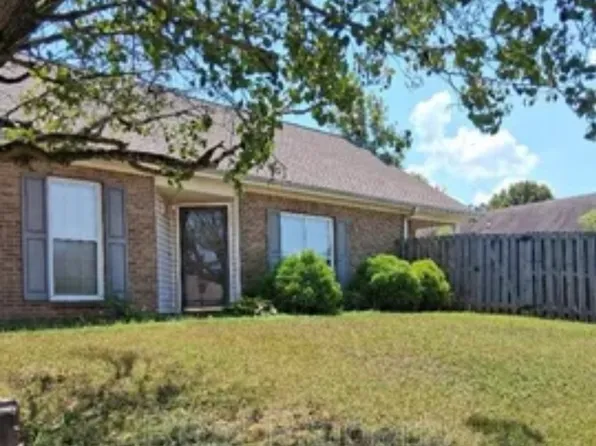 6133 Letson Farms Dr, Bessemer, AL 35022