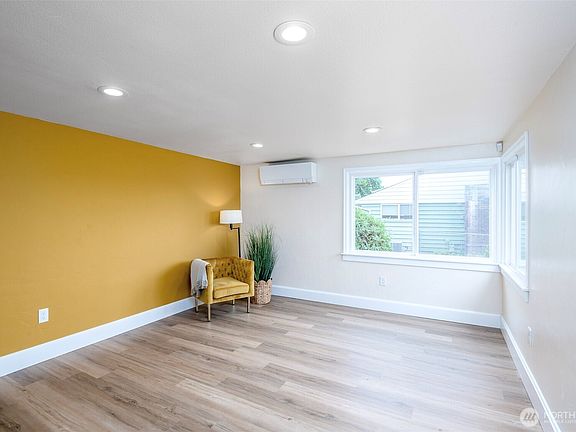 4th image of 8432 S 18th Street
