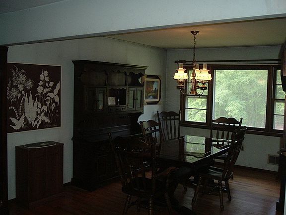 Dining room-hardwood floors...freshly painted