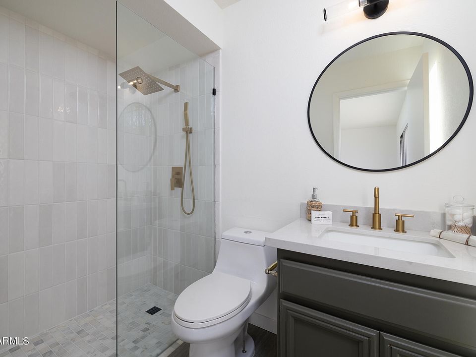 1st image of 715 E MICHELLE Drive