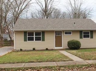 1145 Lilac Dr, Belleville, IL