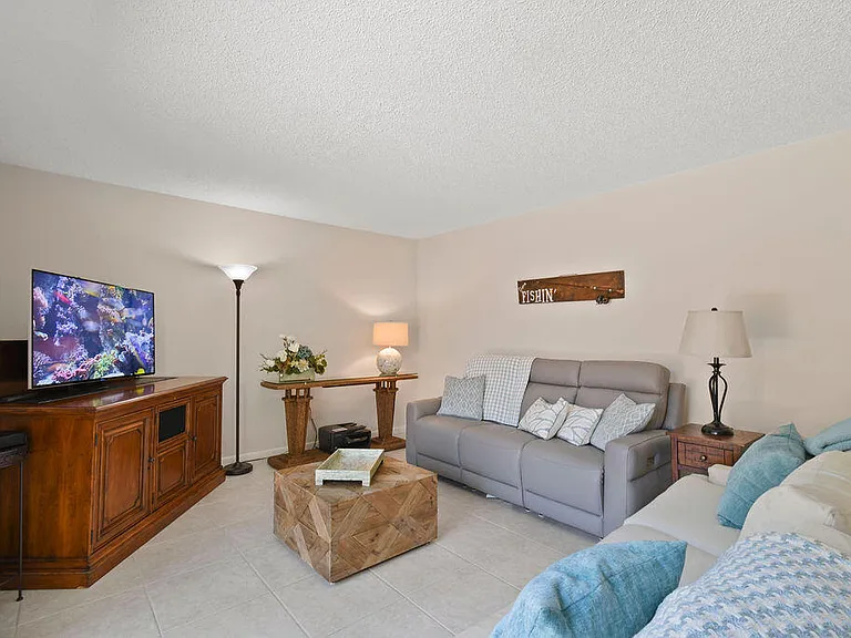 3900 SE County Line Rd #22A — Photo 13