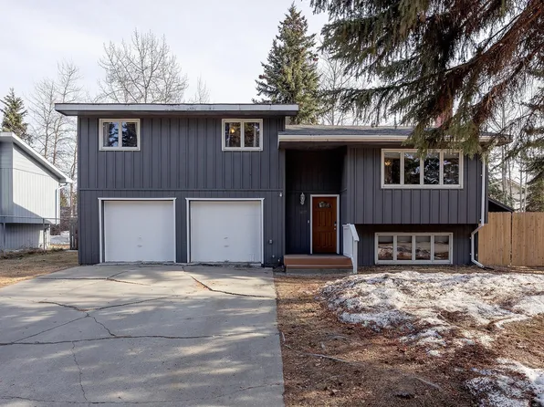 1617 Washington Dr, Fairbanks, AK 99709