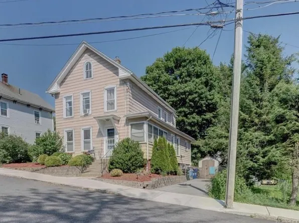 179 Walnut St, Willimantic, CT 06226